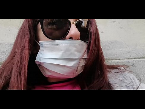 ❤️ ニコレッタは隣人に復讐し、彼のガレージでおしっこをする(特別Covid19イタリア検疫所) ☑ スーパーセックス ❌️❤